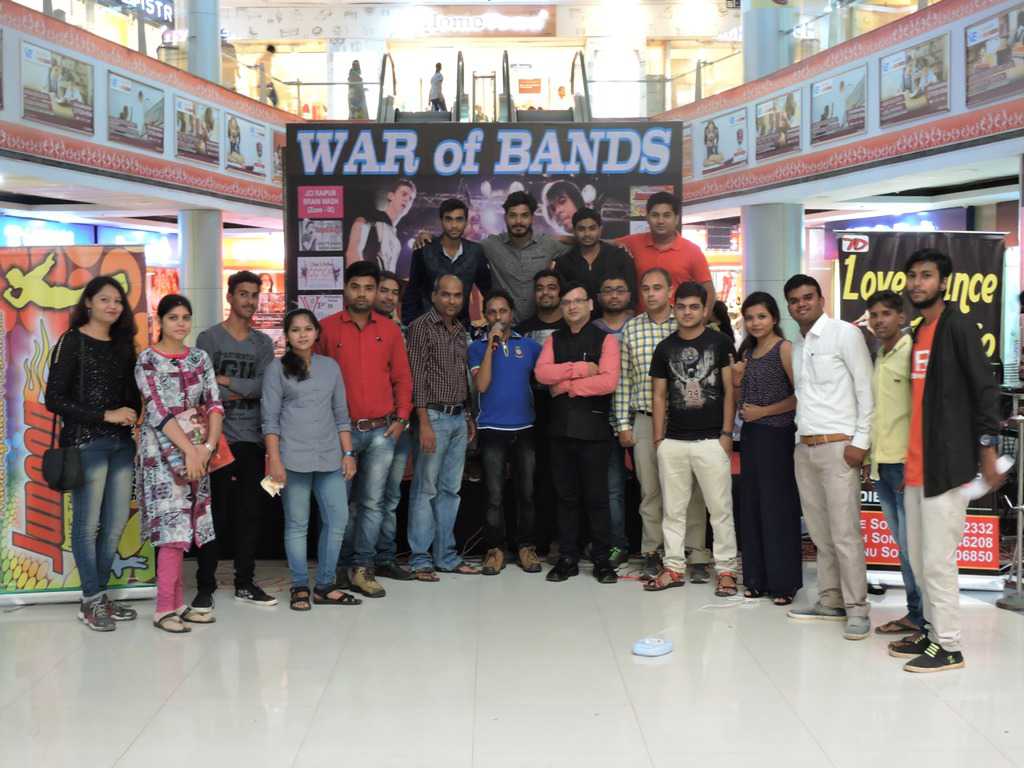 WAR OF BANDS IN CITY CENTER MALL RAIPUR ORGANIZED BY JCI RAIPUR BRAIN WASH AND JUNOON MUSICAL GROUP RAIPUR