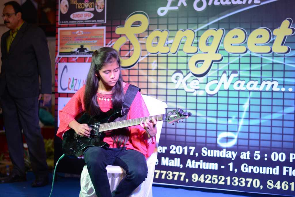 EK SHAAM SANGEET KE NAME IN MAGNETO MALL