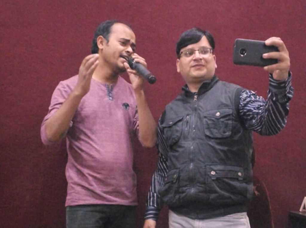 SURMAI SHAAM 2017 KE NAAM 