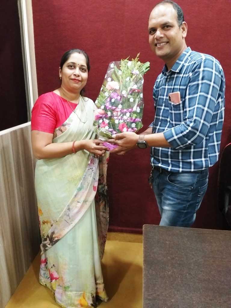 BIRTHDAY CELEBRATION OF FOUNDER POOJA AGRAWAL JI AND MEMBER RANJANA JI