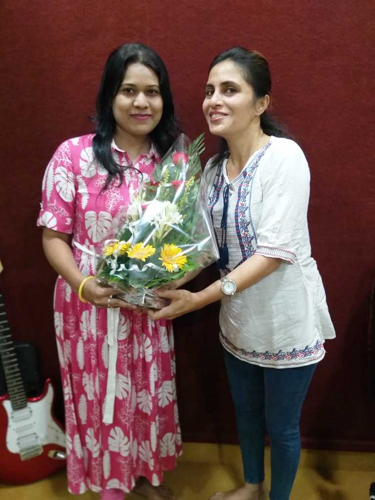 BIRTHDAY CELEBRATION OF FOUNDER POOJA AGRAWAL JI AND MEMBER RANJANA JI