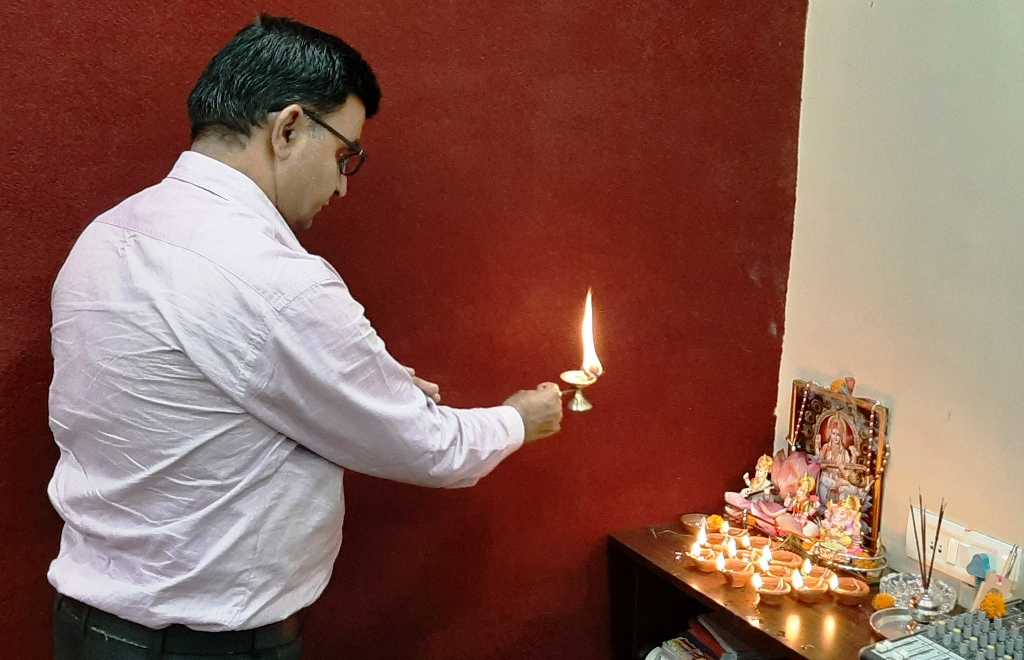 DIWALI POOJA AT JUNOON